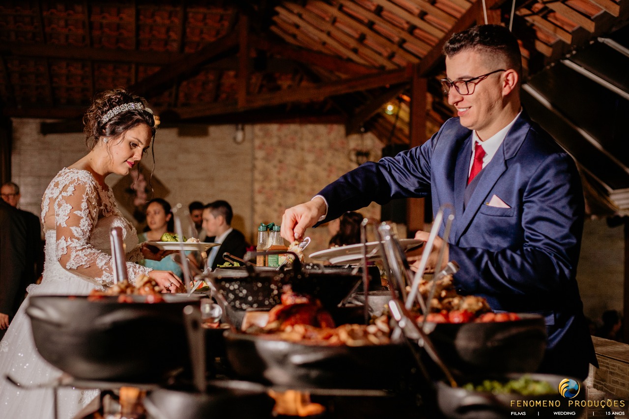 04 Mesa de Jantar (2).jpg